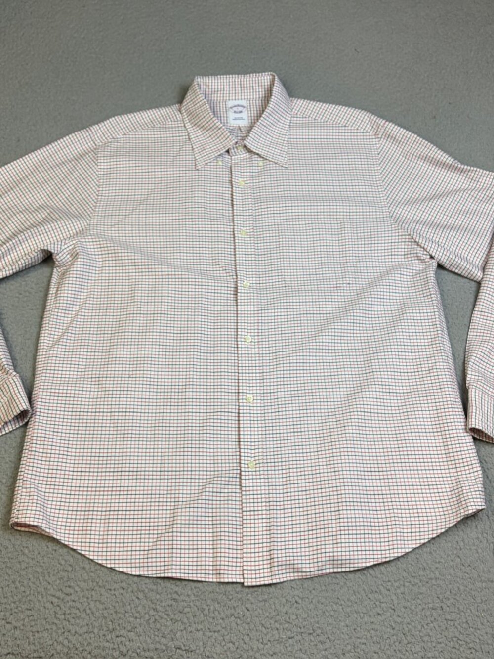 Brooks Brothers Shirt Mens Size Large Gray Regent Cut Button Down Business